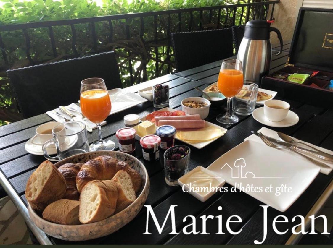 Marie Jean Chambre D'Hotes & Gite Oupia Екстер'єр фото
